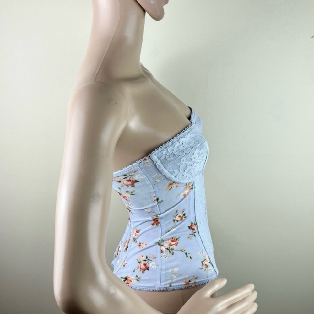 NEW WEWOREWHAT REVOLVE LACE FLORAL PRINT CORSET - Picture 4 of 5